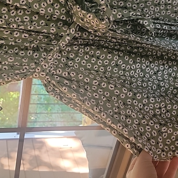 Green floral tunic dress - Picture 3 of 4